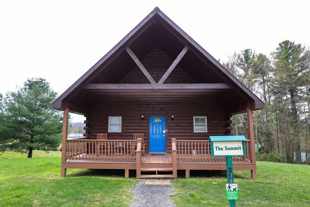 The Cabins At Pine Haven - Beckley Beaver Kültér fotó
